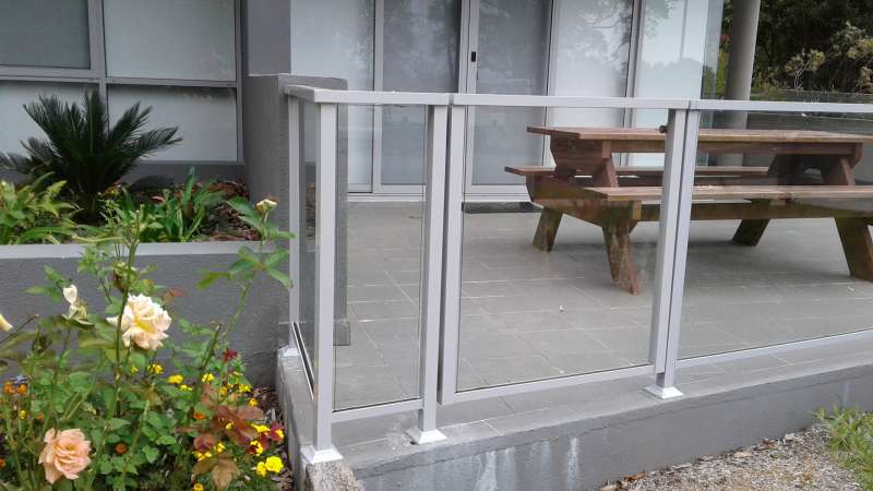 Aluminium  Powdercoated Balustrade.