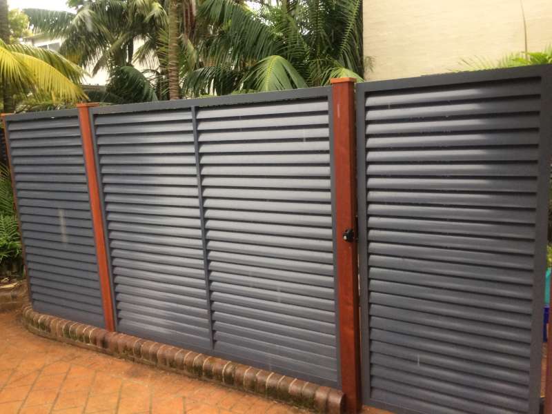 Louvres - Powder Coated Aluminium.